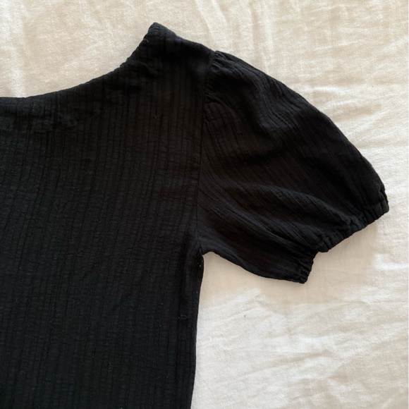 Neuflora Black 100% Cotton Top with Bow on Back and Puff Sleeves Loose Fit - Picture 6 of 16